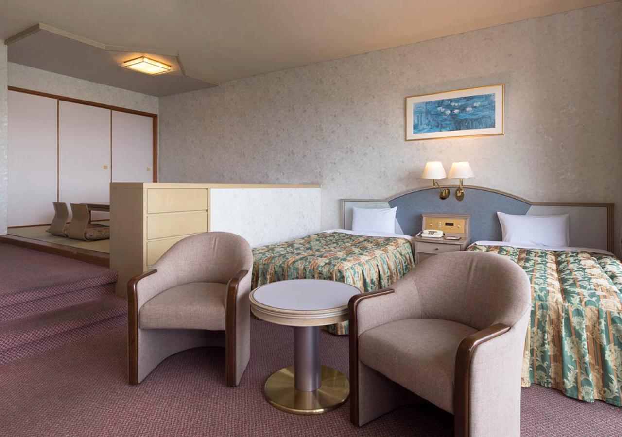 Izumigo Hotel Altia Toba Bagian luar foto